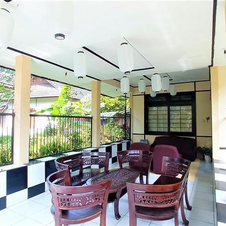 Designer Villa Osaka Пунчак Екстер'єр фото