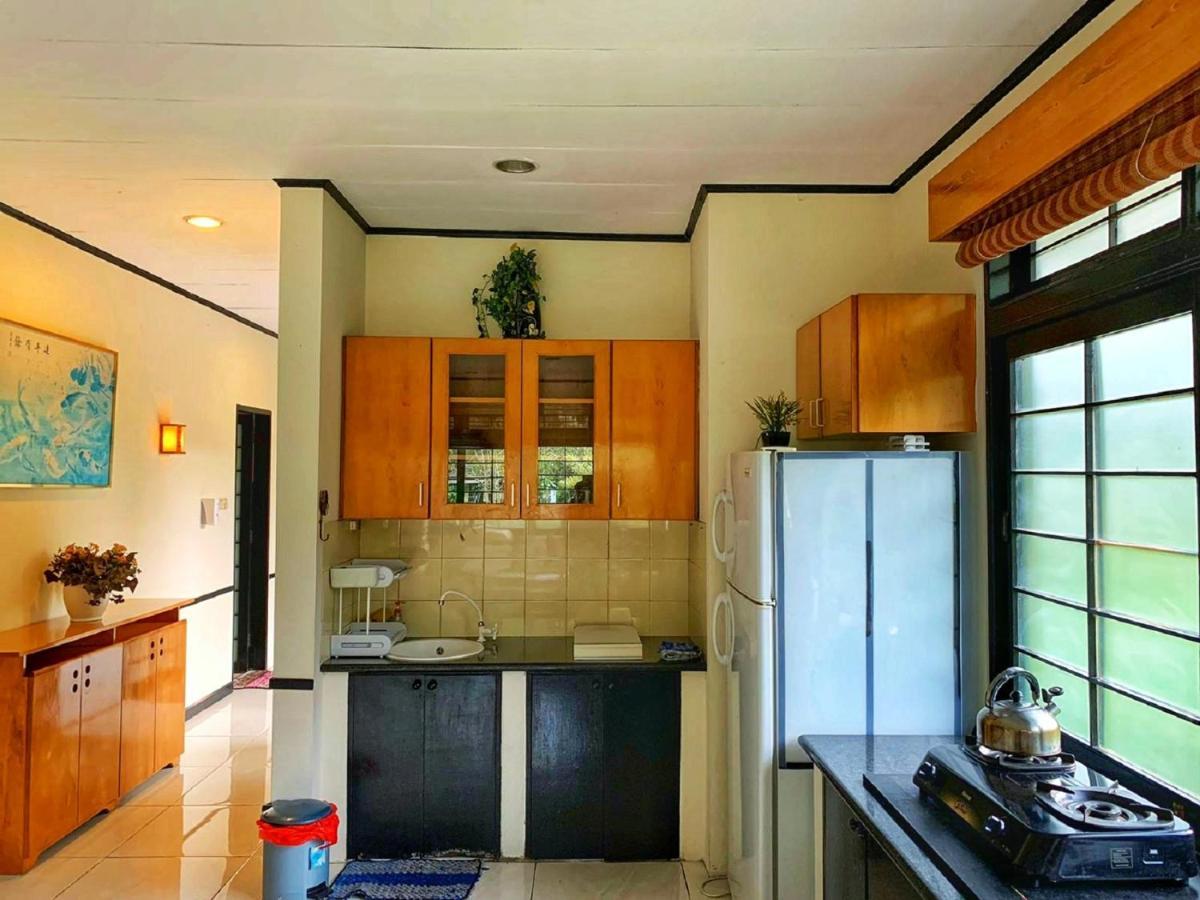 Designer Villa Osaka Пунчак Екстер'єр фото